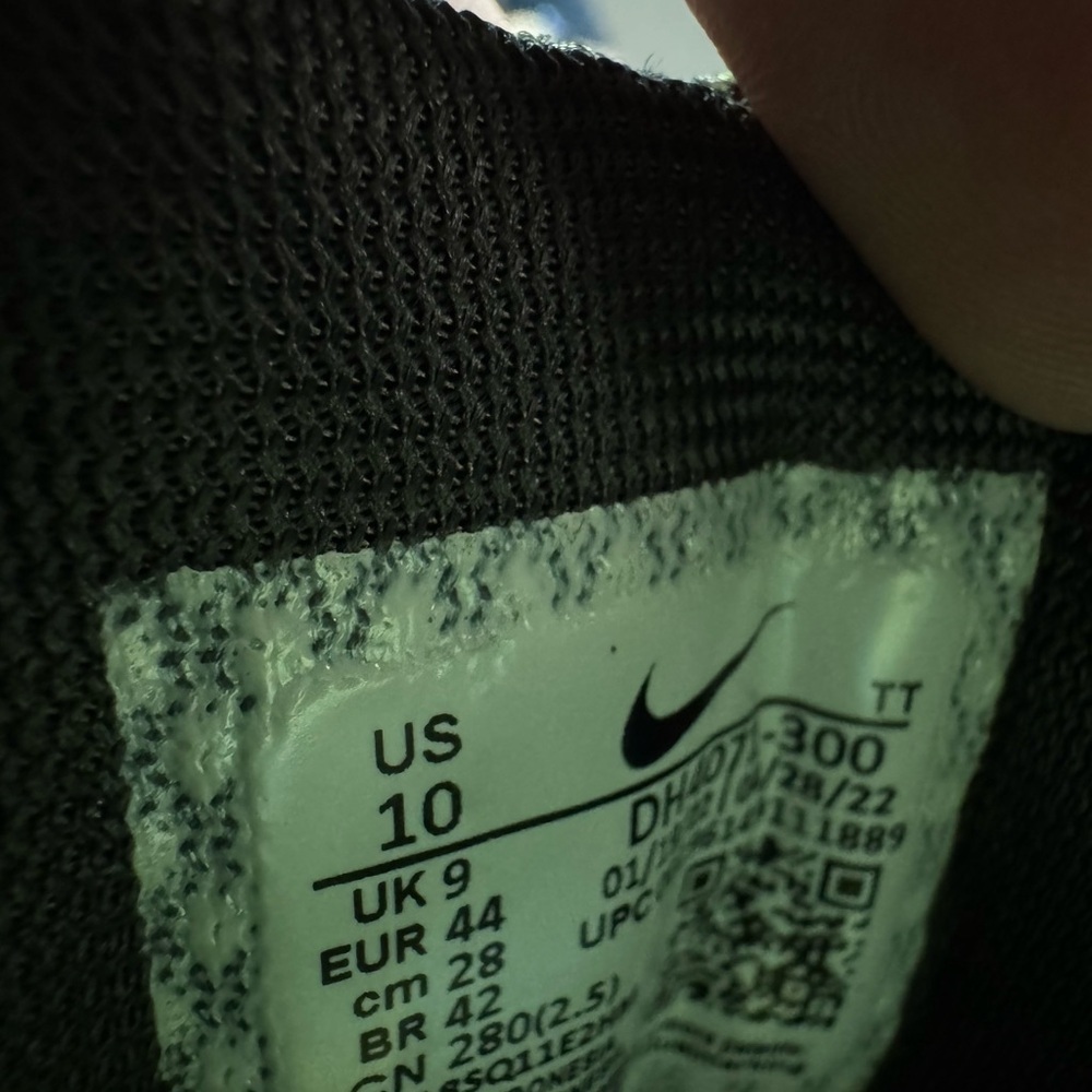 Nike Men's Air Zoom Pegasus 39 running shoes in the "Cargo Khaki" - Picture 5 of 5